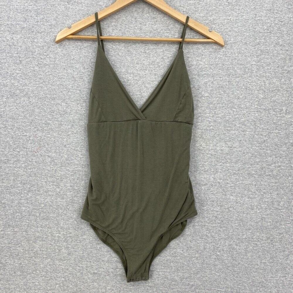 American Eagles Bodysuit Womens Large Green AEO Essentials Spaghetti Strap Snaps
